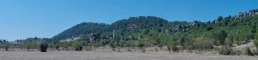 en bicicleta hacia Karacaoren